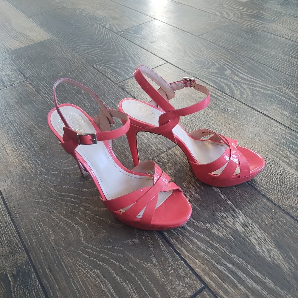 Vince Camuto Bitterswt Grapefruit Patent Leather Platform High Heels | Size US 6